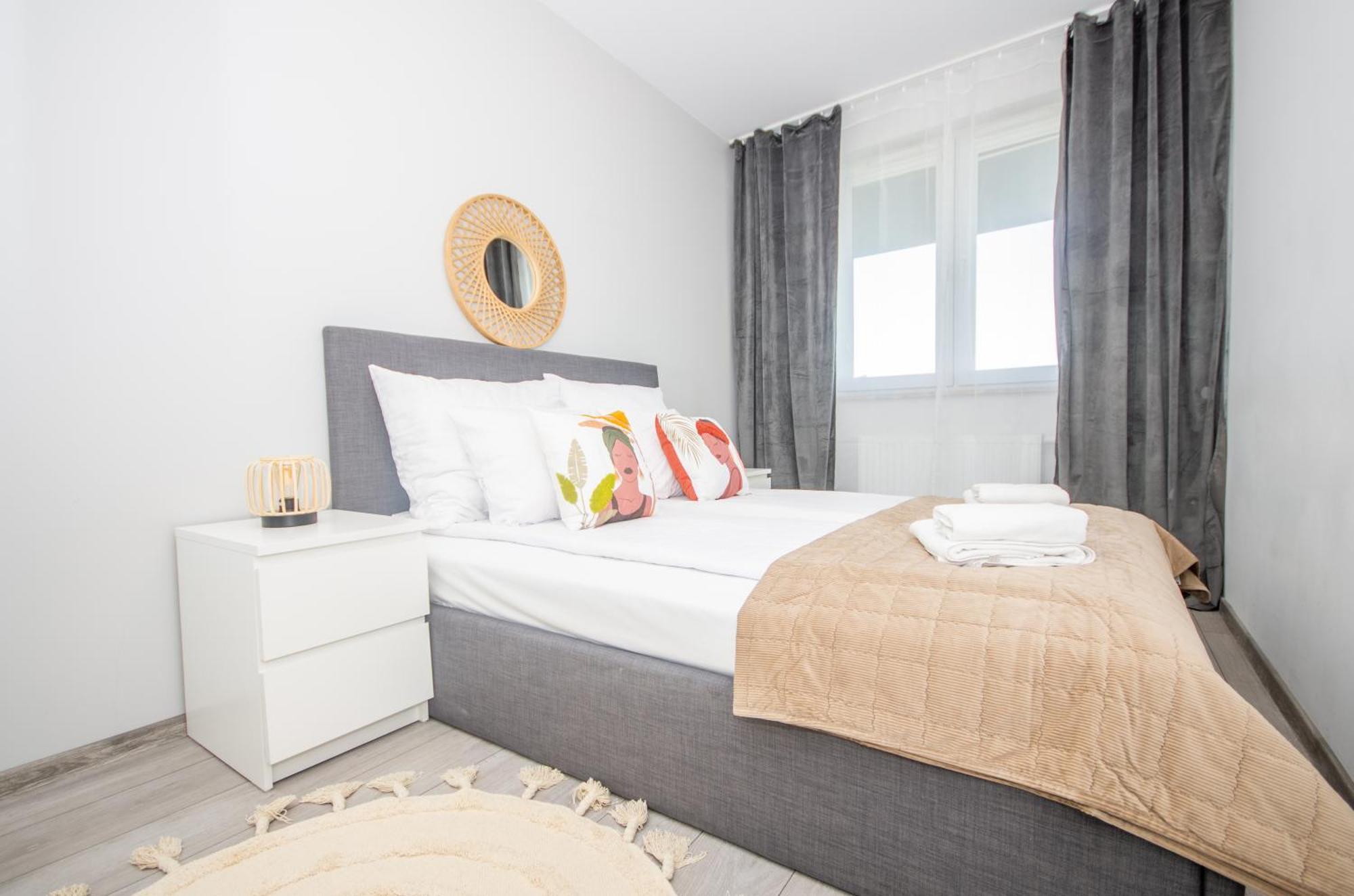 Inpoint Zablocie Modern Apartments For Work&Travel Краков Экстерьер фото